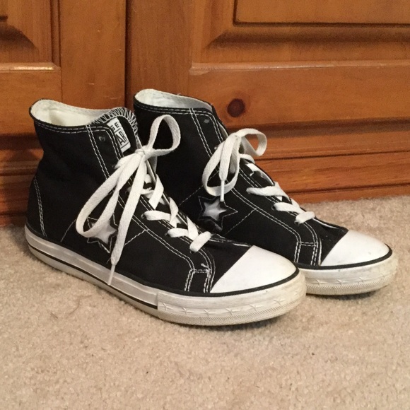 converse chuck taylor one star